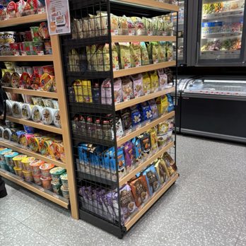 Hashi Market - Aisle corner - International Grocery Near Me - New York, New York
