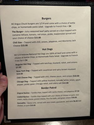 Maxx's Food & Drink by null