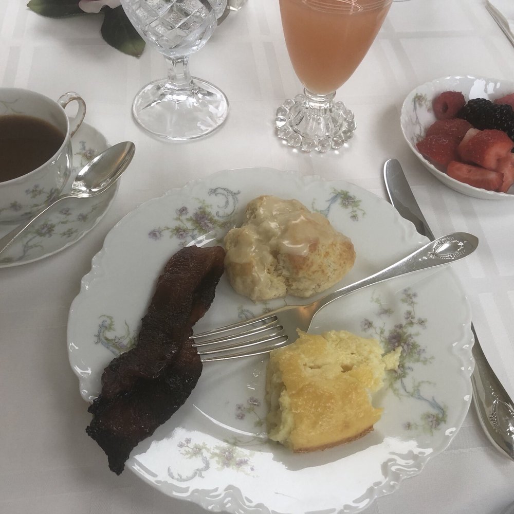 Marble Mansion Inn - Bed & Breakfast Near Me - Fair Haven, Vermont Marble Mansion Inn - Bed & Breakfast Near Me - Fair Haven, Vermont