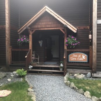 Inn At Tern Lake - Entrance - Bed & Breakfast Near Me - Moose Pass, Alaska Inn At Tern Lake - Entrance - Bed & Breakfast Near Me - Moose Pass, Alaska