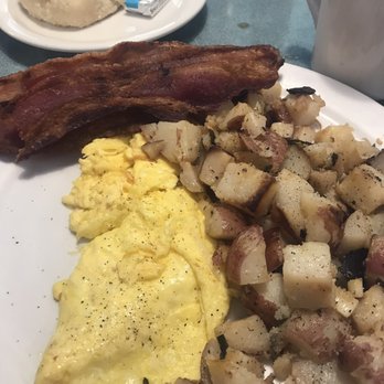 Pappy's Restaurant - Breakfast egg and bacon combo - Mexican Near Me - Santa Maria, California Pappy's Restaurant - Breakfast egg and bacon combo - Mexican Near Me - Santa Maria, California