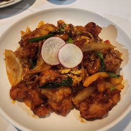 Spicy Pad Thai with Crispy Chicken