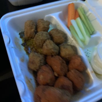 Hot Wings Cafe - Microwaveable boneless chicken bites from the grocery store - Chicken Wings Near Me - Glendale, California