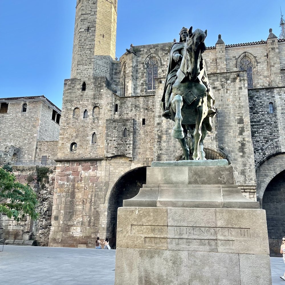 Barri Gòtic - Statue of count Ramon Berenguer III by sculptor Josep Llimona i Bruguera installed in 1888. - Local Flavor Near Me