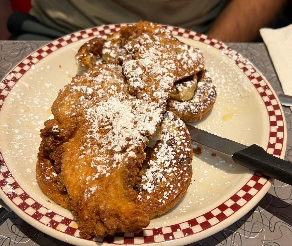 DeLuca's Diner