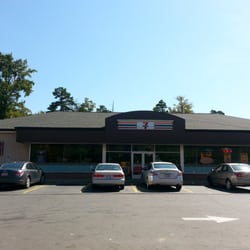 7-Eleven - Storefront