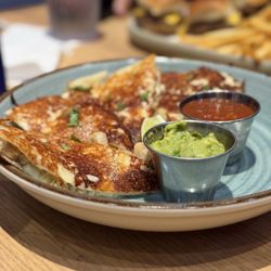 Dave & Buster's San Diego - Grilled Chicken Quesadilla