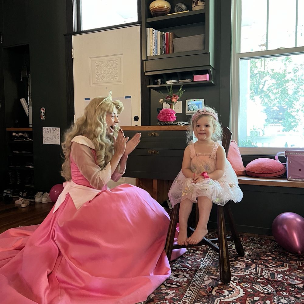 Lexi's Little Princesses - Party Characters Near Me Lexi's Little Princesses - Party Characters Near Me