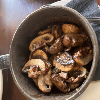 Aloha Steak House - Sautéed mushrooms - Steakhouses Near Me - Honolulu, Hawaii Aloha Steak House - Sautéed mushrooms - Steakhouses Near Me - Honolulu, Hawaii