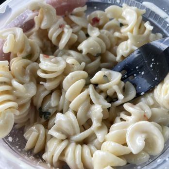 Fuego Tortilla Grill - Cheap garbage "mac & cheese" - Tex-Mex Near Me - San Marcos, Texas