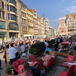 PRL - Busy Sunday afternoon in Old Town.