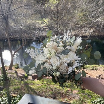 Mountain High Flowers - Floral - Florists Near Me - Sedona, Arizona Mountain High Flowers - Floral - Florists Near Me - Sedona, Arizona