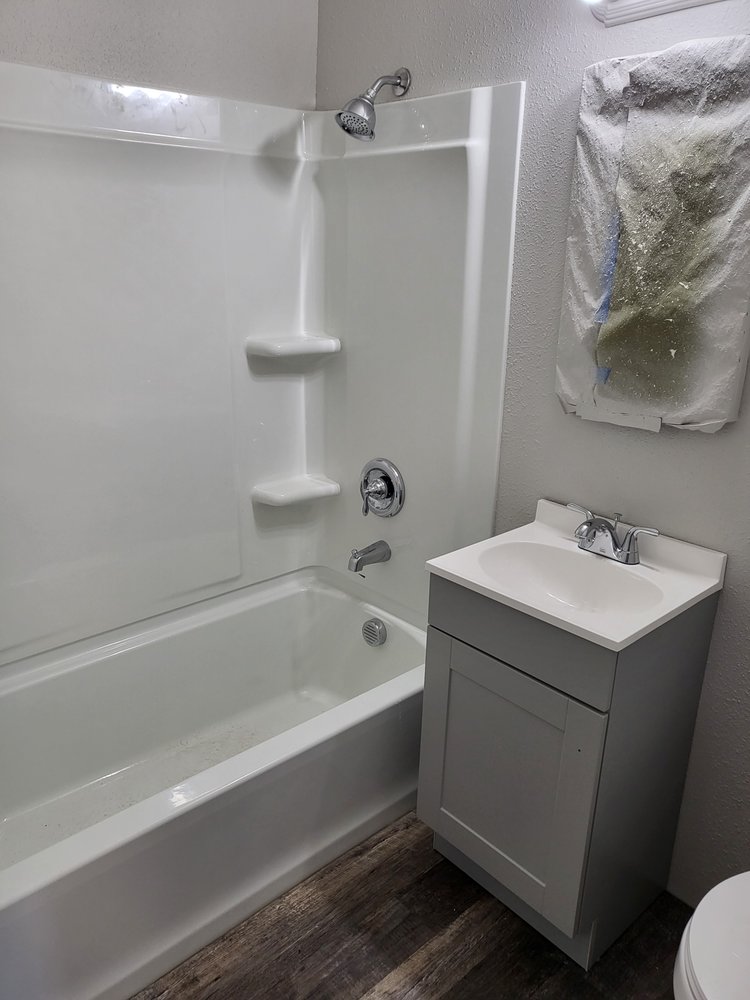 Slide of Rapmary Cleaning Handyman Service