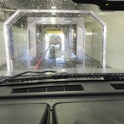 Tualatin 76 Gas Station - Brushless car wash.