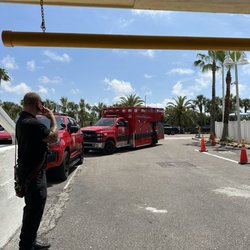 Pinellas Park Fire Department - Arriving to save the day