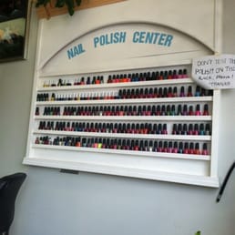 Two walls of standard polish choices