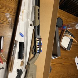 Right 2 Arm Firearms - 870 express with magpul furniture
