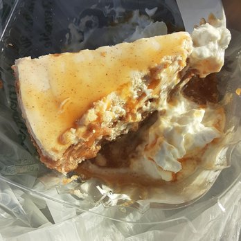 Noir Restaurant & Lounge - Snickerdoodle cheesecake... taste like nothing. That's the best way I can describe it smh - New American Near Me - Baltimore, Maryland