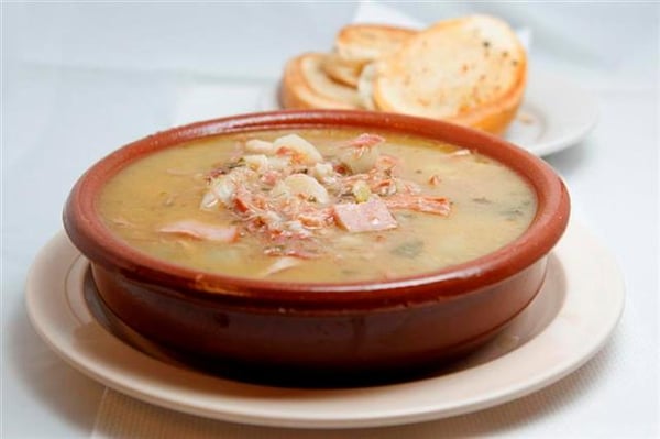 Panadería España by null