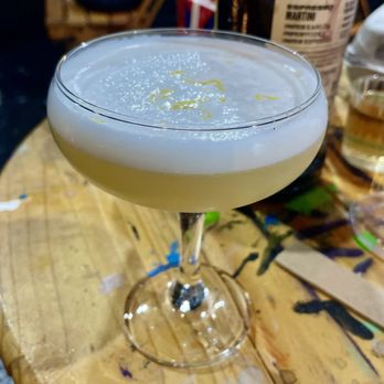 Galería 91 - Whisky Sour (Rye Whisky, Lemon, Syrup, and Egg White) - Art Galleries Near Me - Veracruz, VER