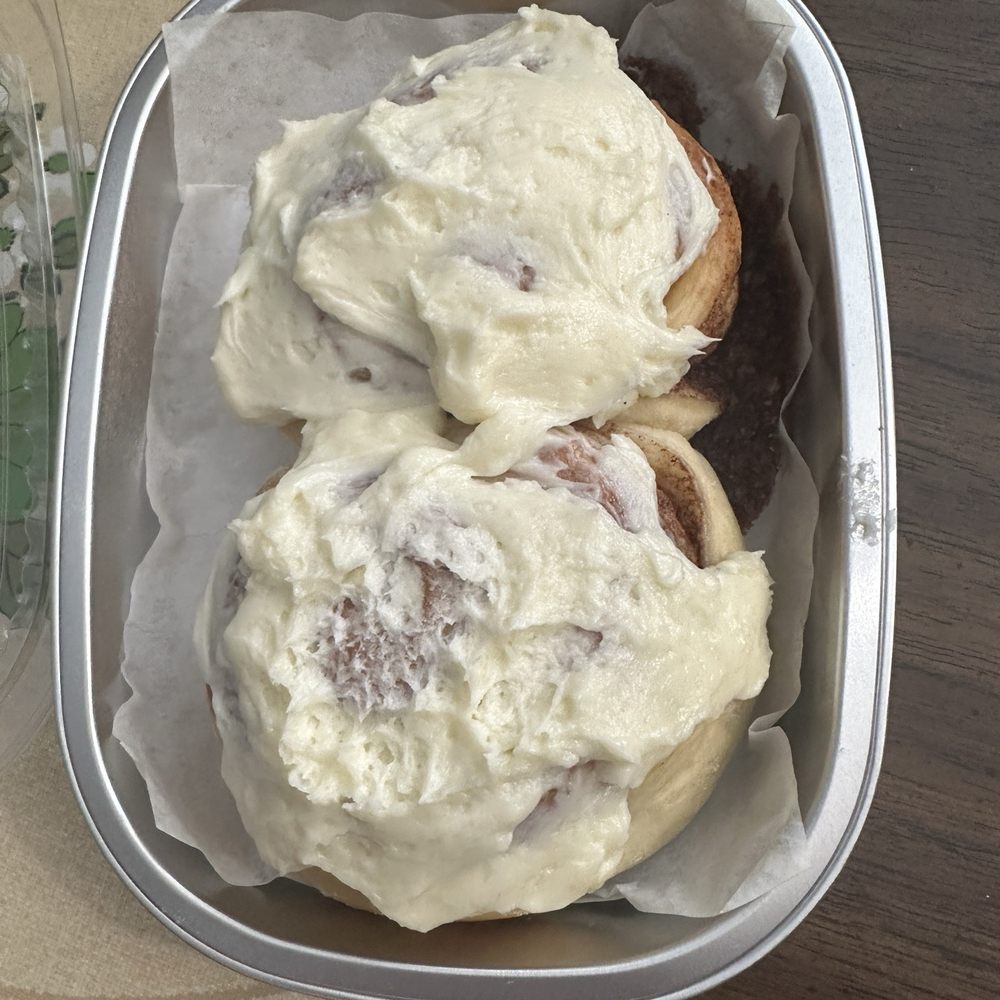 Jenny's Buns - Cinnamon buns - Desserts Near Me Jenny's Buns - Cinnamon buns - Desserts Near Me