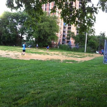1. Lee's Recreation Center