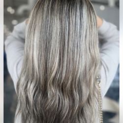 Envy Studio - Went went dark brown to this photo in one session