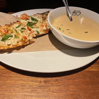 Seasons 52 - Lobster flat bread and lobster bisque - New American Near Me - Memphis, Tennessee Seasons 52 - Lobster flat bread and lobster bisque - New American Near Me - Memphis, Tennessee