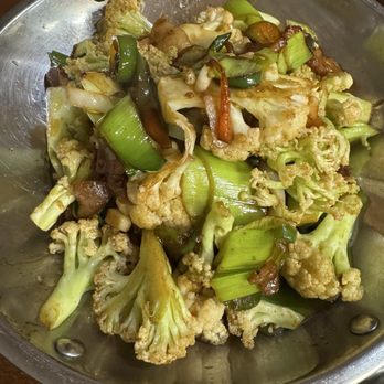 Chef Fu - Cauliflower in clay pot - Chinese Near Me - Monterey Park, California