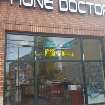 Phone Doctor - Front on Elden Street, hard to see when you are driving. - Mobile Phone Repair Near Me - Herndon, Virginia