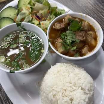 District 7 Pho - Caramelized pork belly with rice - Vietnamese Near Me - Las Vegas, Nevada District 7 Pho - Caramelized pork belly with rice - Vietnamese Near Me - Las Vegas, Nevada