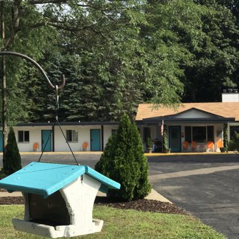 Starlite Resort - Hotels Near Me - Saugatuck, Michigan