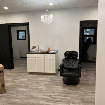 Essence Salon - New salon - Hair Salons Near Me - Bozeman, Montana