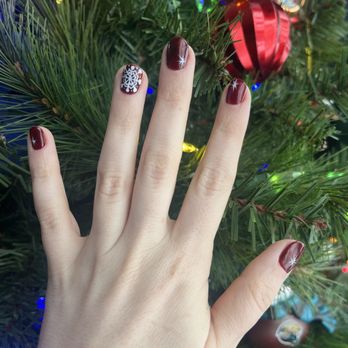 Nadine’s Nails - Christmas nails - Nail Technicians Near Me - Buffalo, New York Nadine’s Nails - Christmas nails - Nail Technicians Near Me - Buffalo, New York