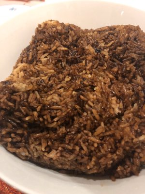 Lian He Ben Ji Claypot Rice by null
