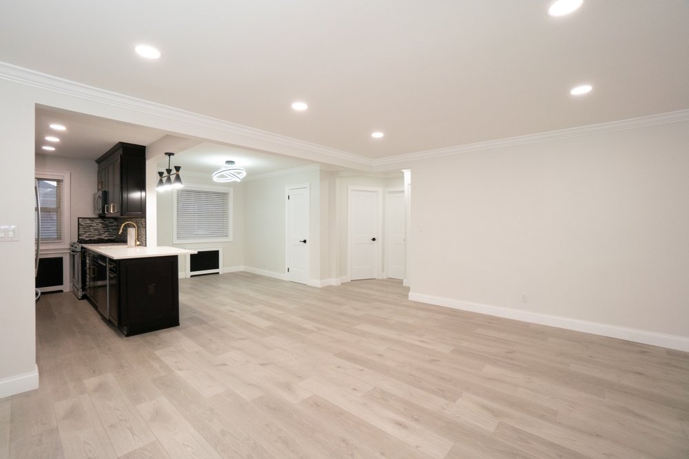 Slide of Whitestone Contracting