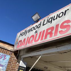 Hollywood Liquor & Daqueries - One stop shop.