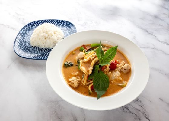 Cily Chicken Rice and Thai food by null