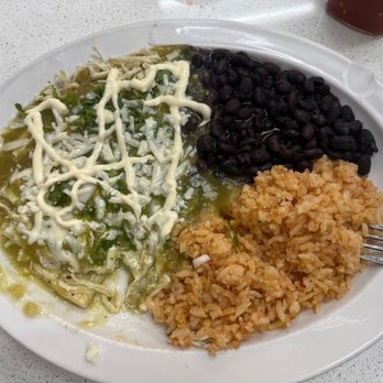 La Villa Mexican Grill - Enchiladas Verdes - Mexican Near Me - Valrico, Florida