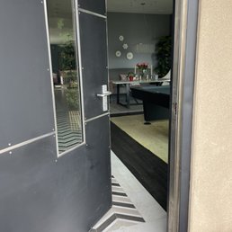 Listing agent said it was secure and he locked up?! Ummmm, definitely didn't! So unsafe and careless!