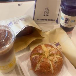 Banana Milk Latte / 바나나 라떼 Latte / 라떼 cheese garlic bread honey butter cone