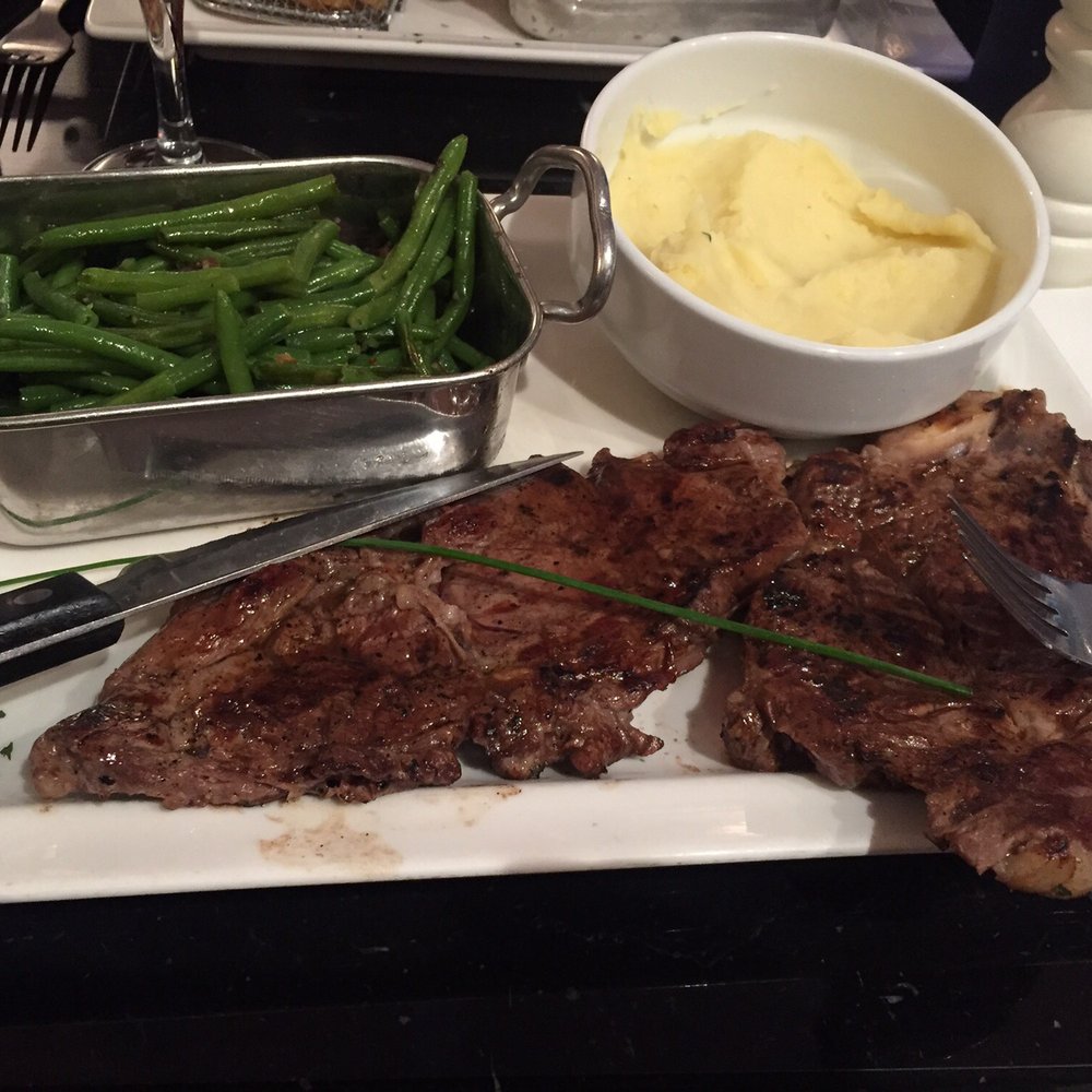 La fille du Boucher - Rib eye, string beans, mashed potato - French Near Me - Paris, 75 La fille du Boucher - Rib eye, string beans, mashed potato - French Near Me - Paris, 75