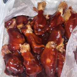 Kendrew's Lounge - Bbq wings