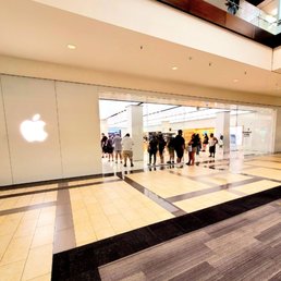 Exterior photo of Apple Brea Mall - Brea, California Exterior photo of Apple Brea Mall - Brea, California
