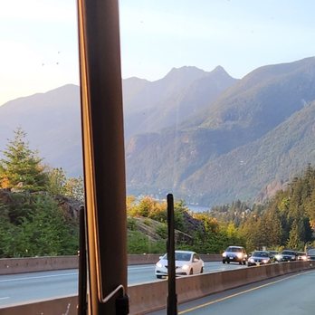 YVR Skylynx - Airport Shuttles Near Me YVR Skylynx - Airport Shuttles Near Me
