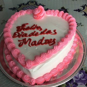 La Chicanita Bakery - Bakeries Near Me - Aurora, Illinois