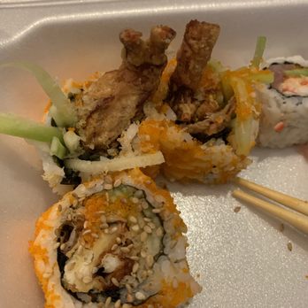 Okini Sushi Bar - Soft shell crab roll - Sushi Bars Near Me - River Ridge, Louisiana