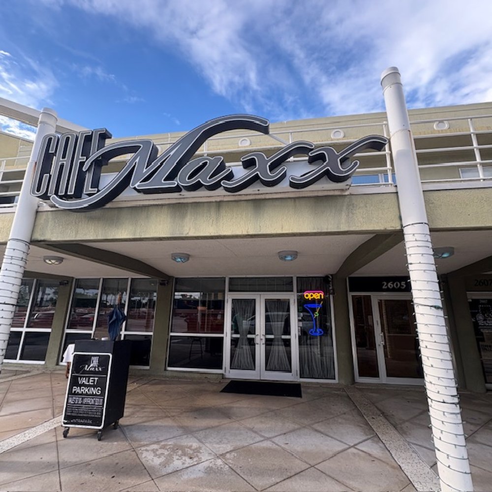 Cafe Maxx - Cafe Maxx - Seafood Near Me - Pompano Beach, Florida