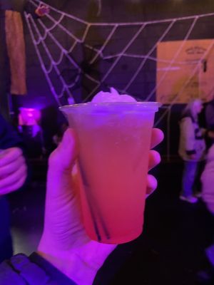 Blitzen’s on Bagley by null