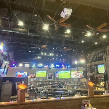 Randall Roadhouse - Interior - American Near Me - Carpentersville, Illinois Randall Roadhouse - Interior - American Near Me - Carpentersville, Illinois
